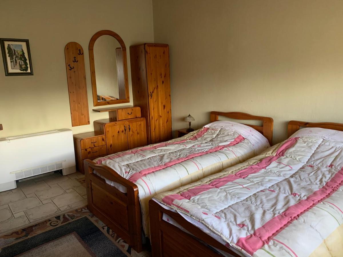 Tirana Apartment B&B Экстерьер фото